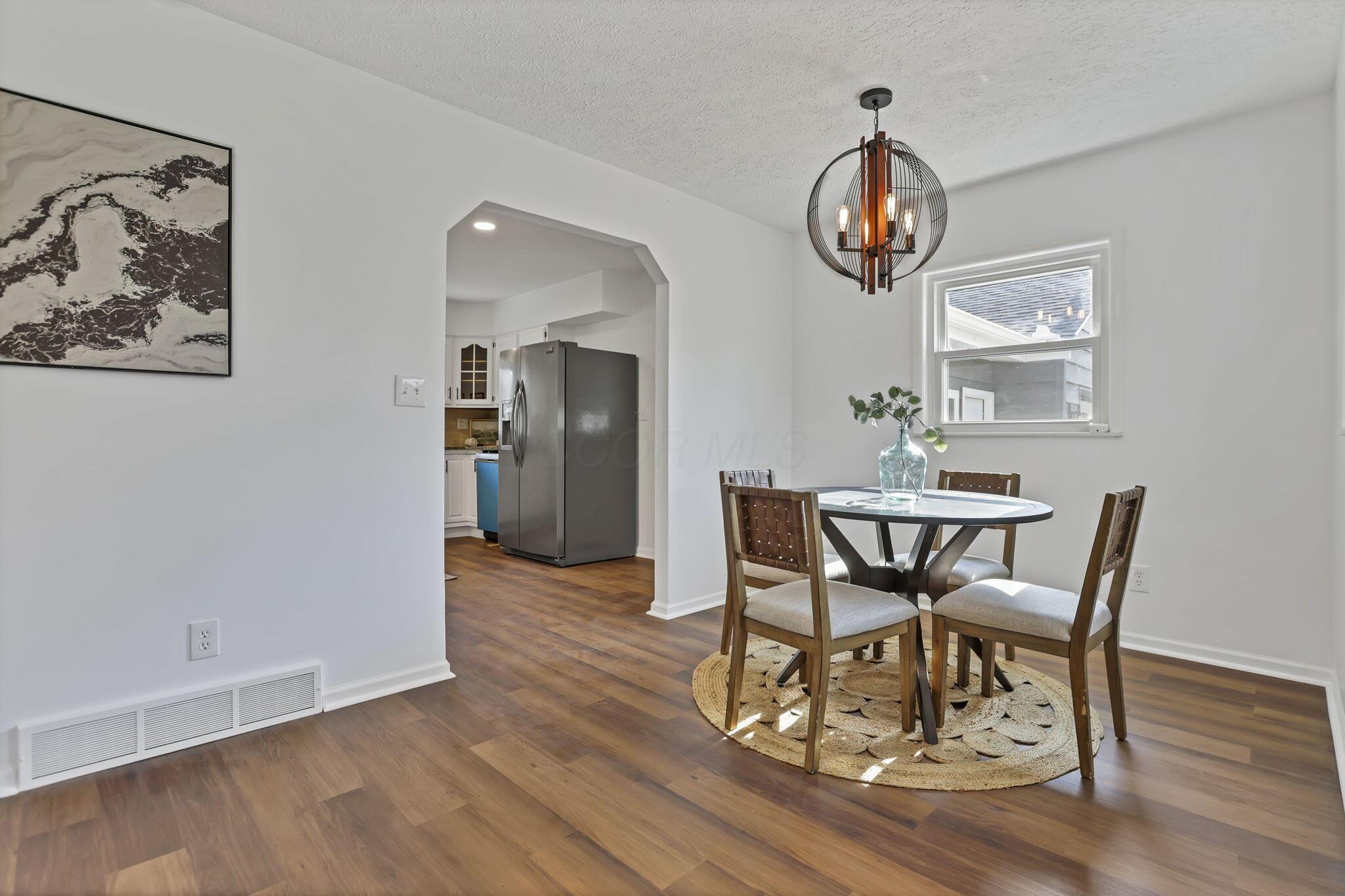 2340 Charlemagne Street, Grove City, Ohio image 14