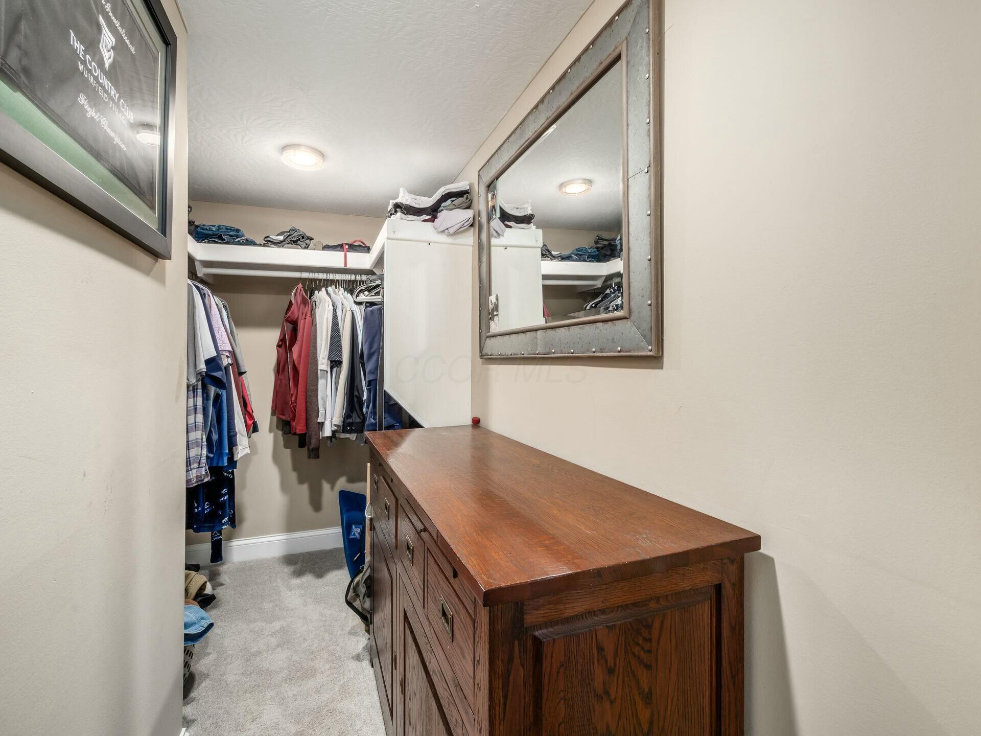 9418 Clermont Boulevard, Powell, Ohio image 16