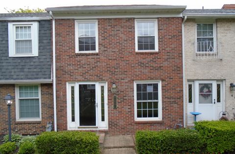 617 Simbury Street D-8 Columbus OH 43228