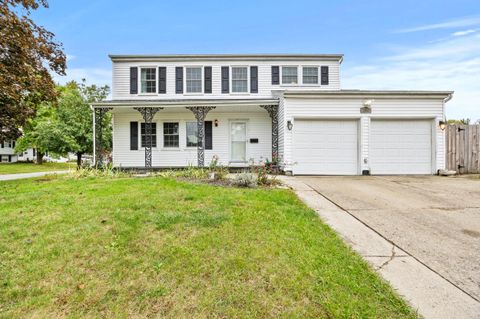 Photo of 2987 Daisy Lane, Columbus, OH 43204 (MLS # 225040157)