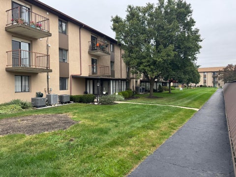 Tiny photo for 5885 Beechcroft Road 218 #218, Columbus, OH 43229 (MLS # 226039233)