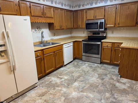 Tiny photo for 5885 Beechcroft Road 218 #218, Columbus, OH 43229 (MLS # 226039233)