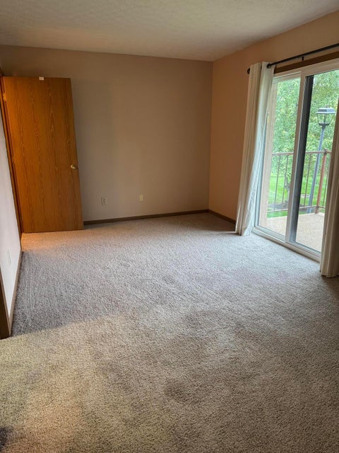 Tiny photo for 5885 Beechcroft Road 218 #218, Columbus, OH 43229 (MLS # 226039233)