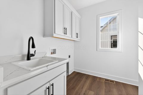 Tiny photo for 3708 Beulah Park Drive, Grove City, OH 43123 (MLS # 225045555)