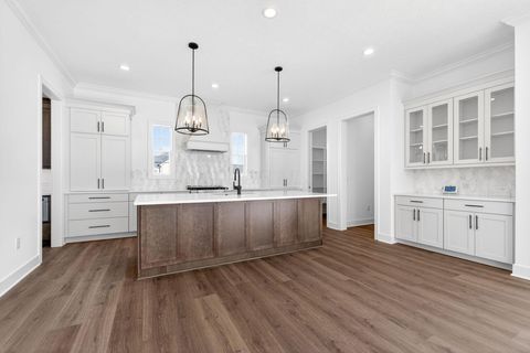 Tiny photo for 3708 Beulah Park Drive, Grove City, OH 43123 (MLS # 225045555)