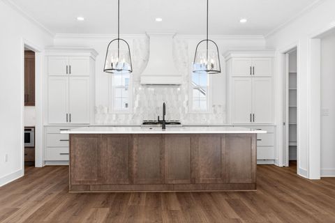 Tiny photo for 3708 Beulah Park Drive, Grove City, OH 43123 (MLS # 225045555)