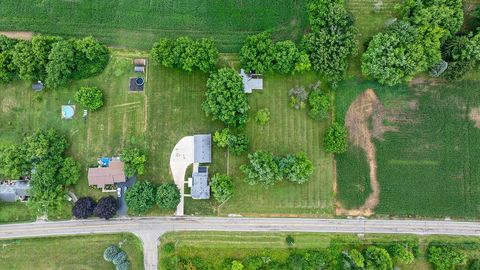 Tiny photo for 4461 New Carlisle Pike, Springfield, OH 45504 (MLS # 226001796)