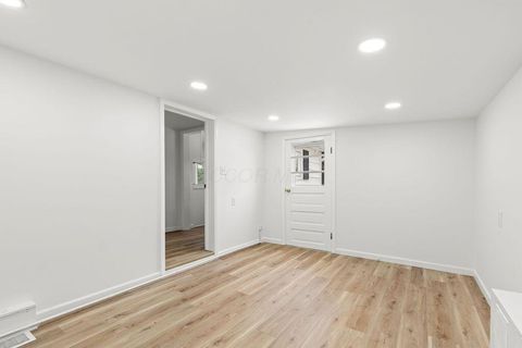 Tiny photo for 4461 New Carlisle Pike, Springfield, OH 45504 (MLS # 226001796)