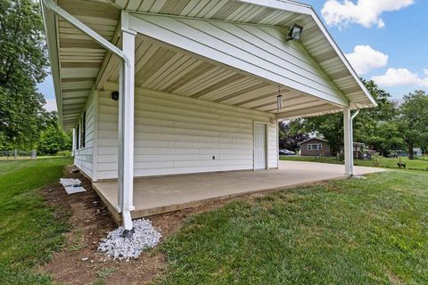 Tiny photo for 4461 New Carlisle Pike, Springfield, OH 45504 (MLS # 226001796)