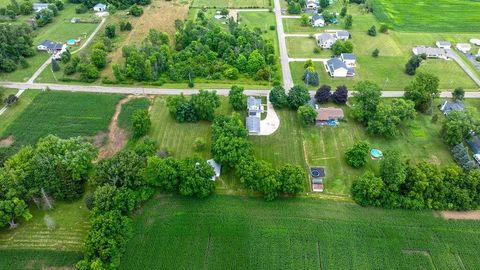 Tiny photo for 4461 New Carlisle Pike, Springfield, OH 45504 (MLS # 226001796)