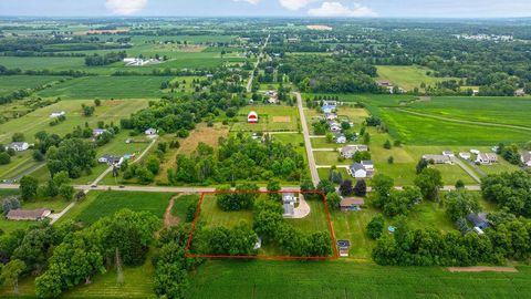 Tiny photo for 4461 New Carlisle Pike, Springfield, OH 45504 (MLS # 226001796)