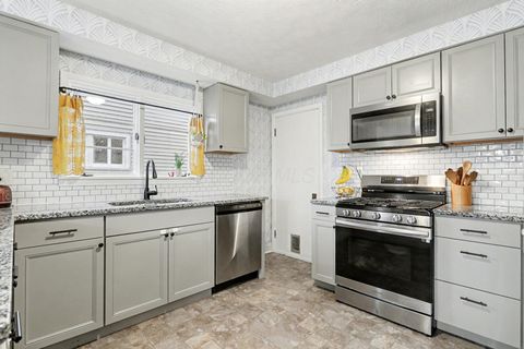 Tiny photo for 84 N Fulton Avenue, Newark, OH 43055 (MLS # 225044244)