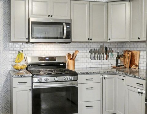 Tiny photo for 84 N Fulton Avenue, Newark, OH 43055 (MLS # 225044244)