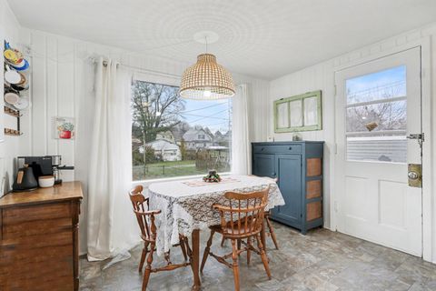 Tiny photo for 84 N Fulton Avenue, Newark, OH 43055 (MLS # 225044244)