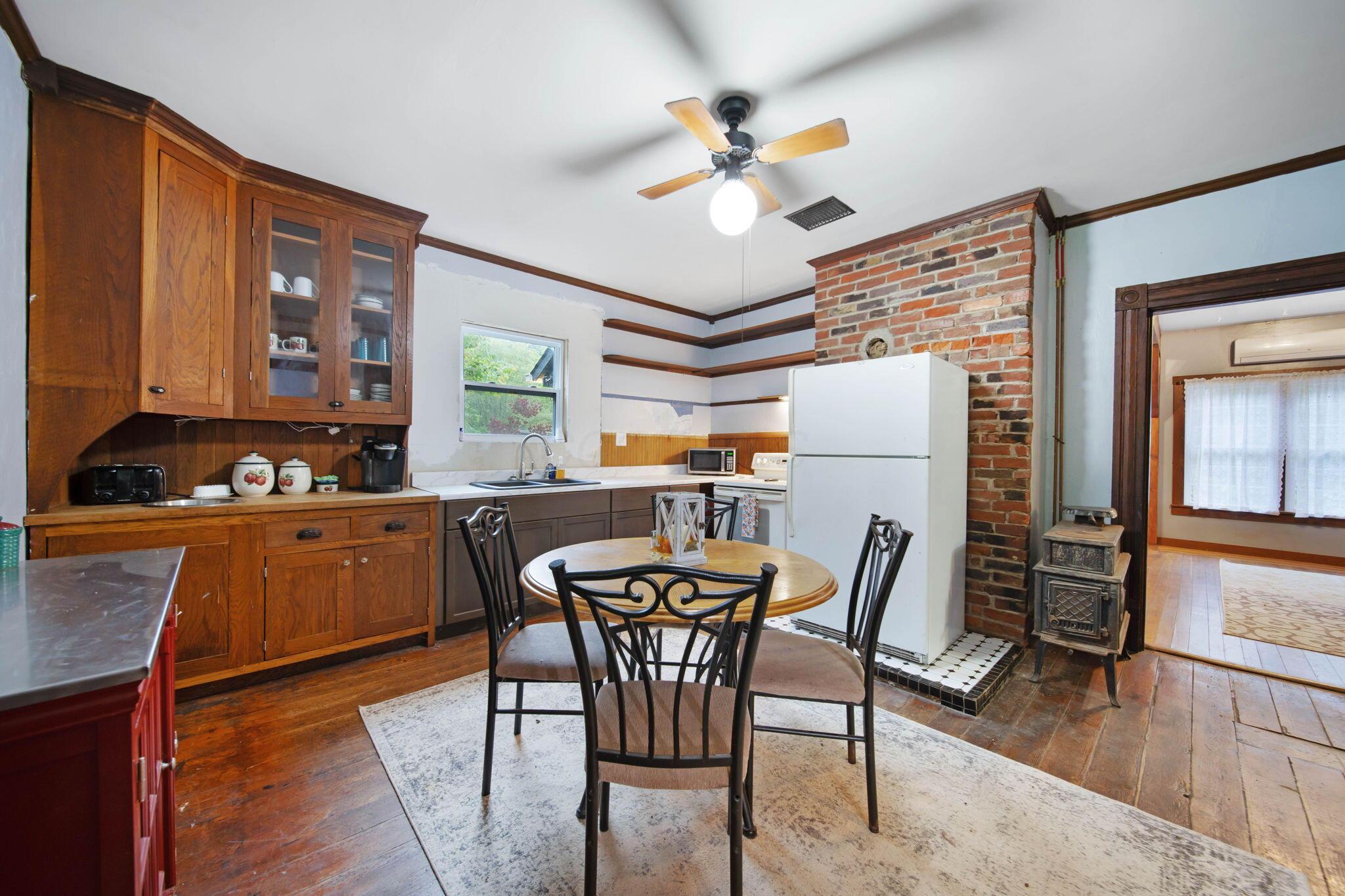 3890 Pert Hill Road, Hopewell, Ohio image 15