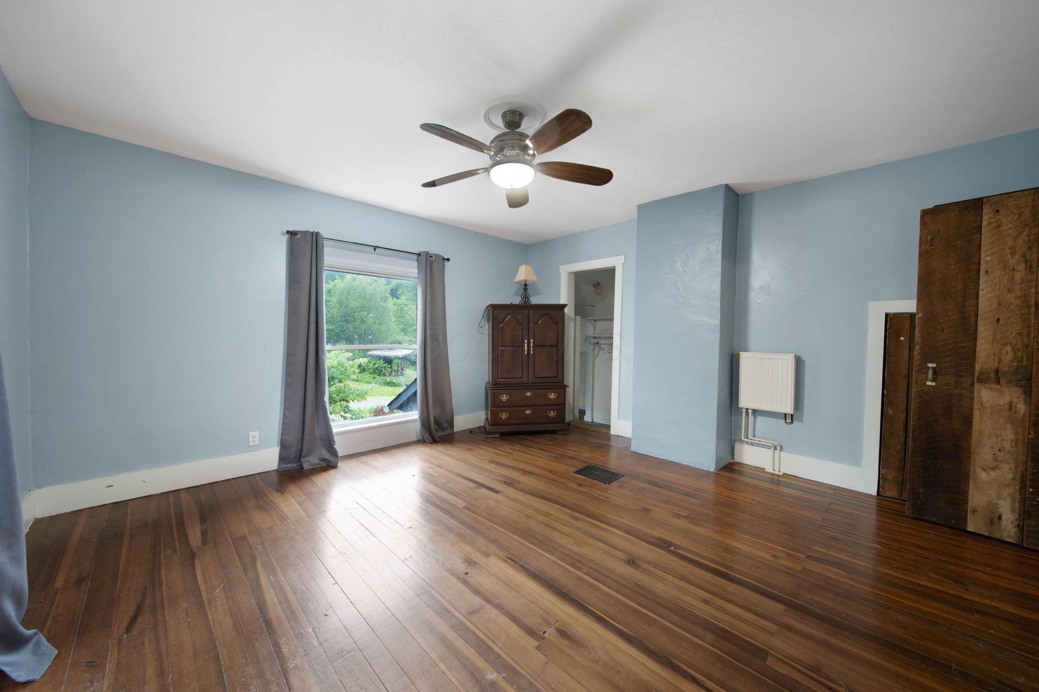 3890 Pert Hill Road, Hopewell, Ohio image 32
