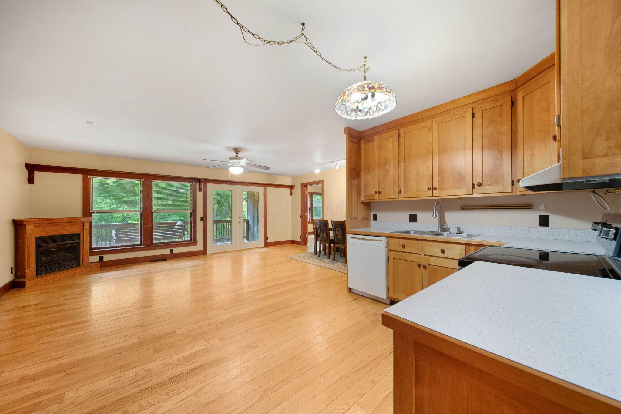 3890 Pert Hill Road, Hopewell, Ohio image 49