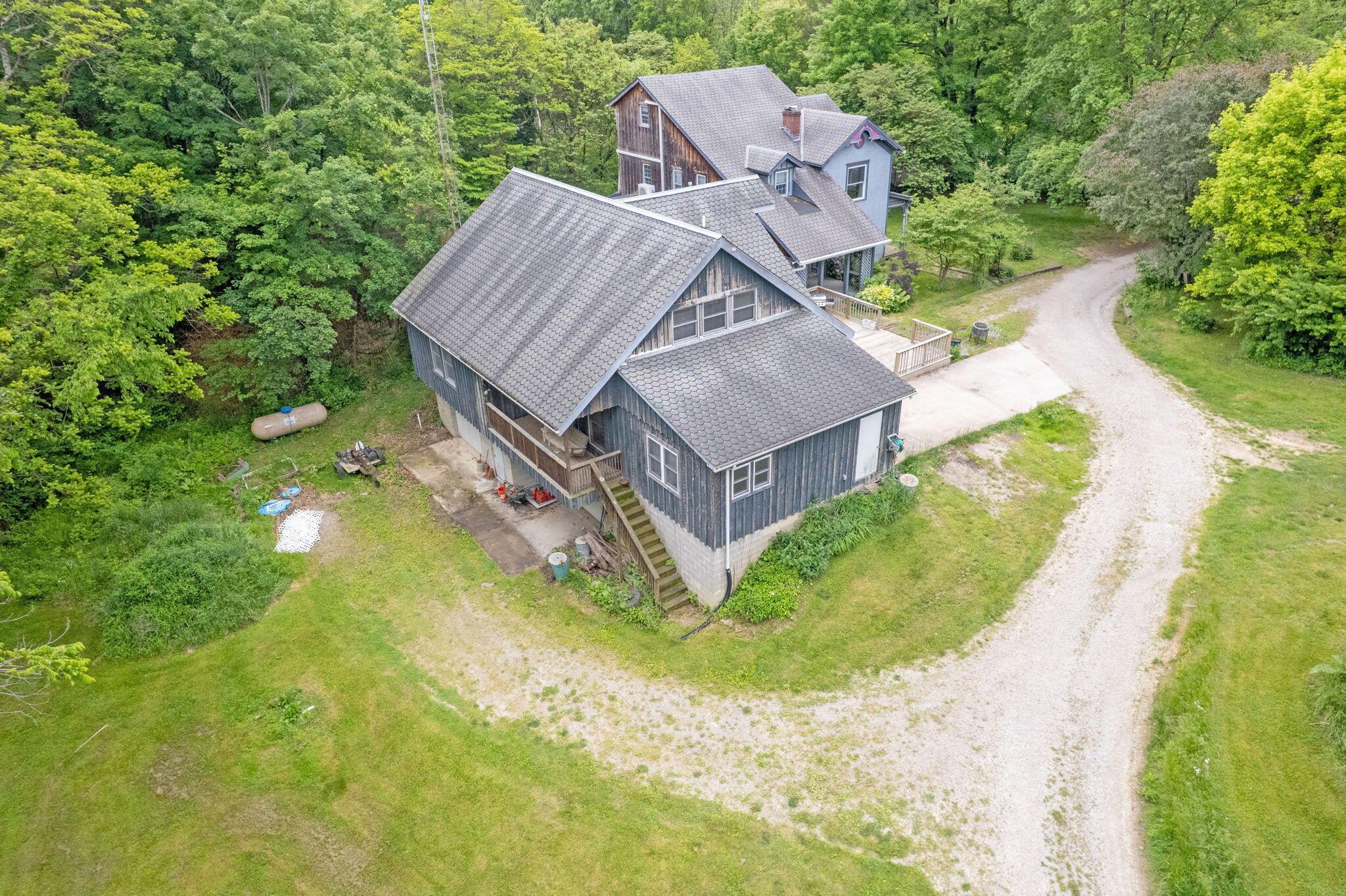 3890 Pert Hill Road, Hopewell, Ohio image 6