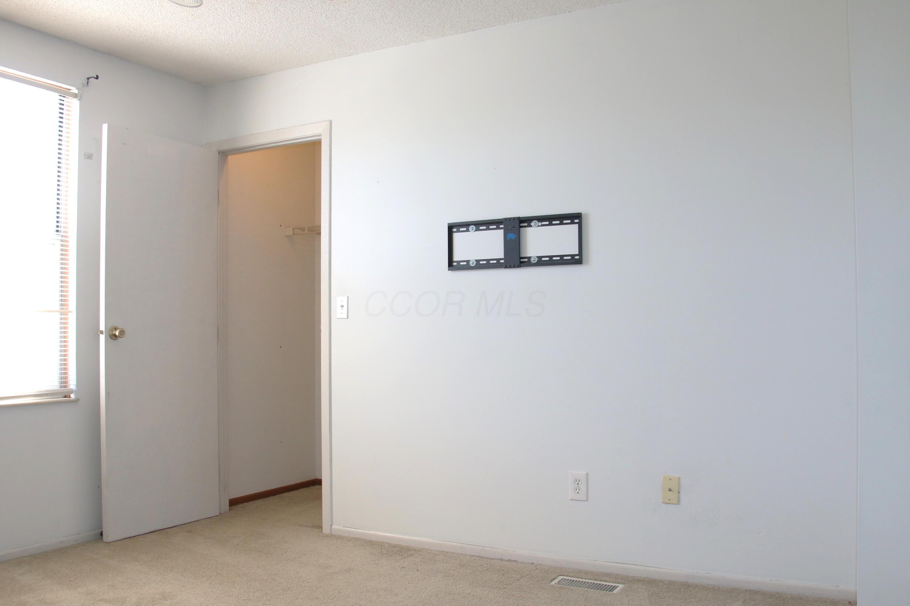 Hilliard, Ohio 43026, United States, 2 Bedrooms Bedrooms, ,2 BathroomsBathrooms,Residential,Active,224081