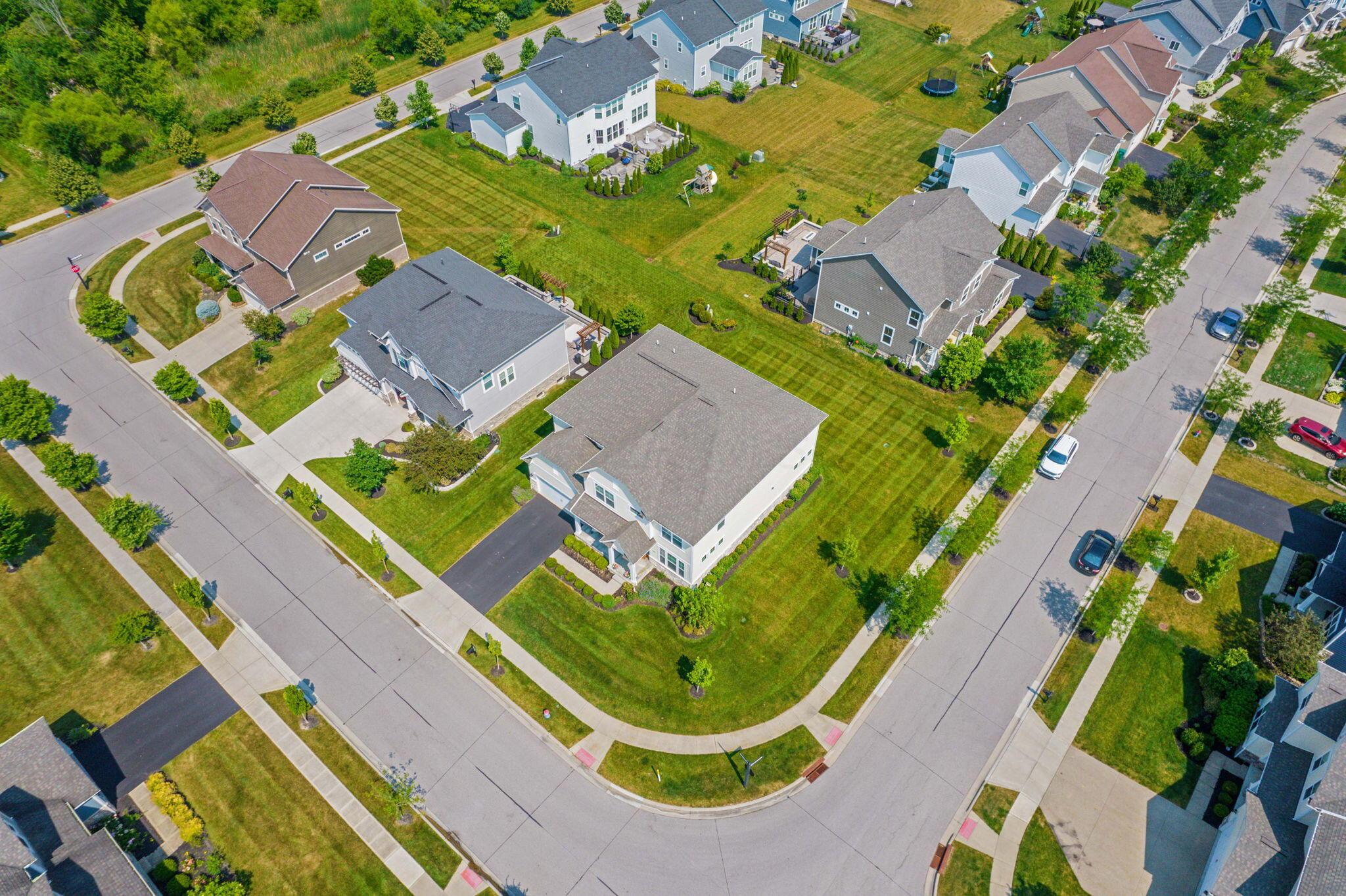 10339 Ivy Chase, Plain City, Ohio image 37