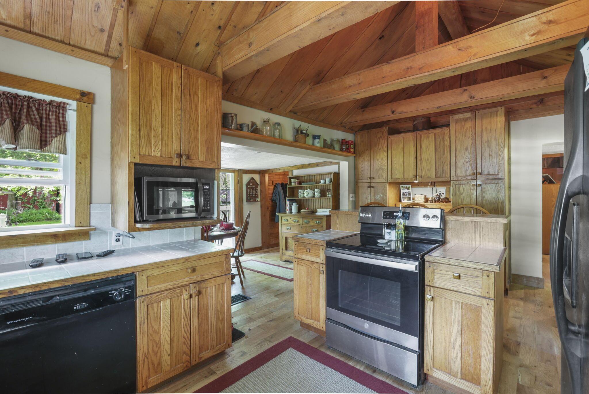 3388 Outville Road, Granville, Ohio image 14