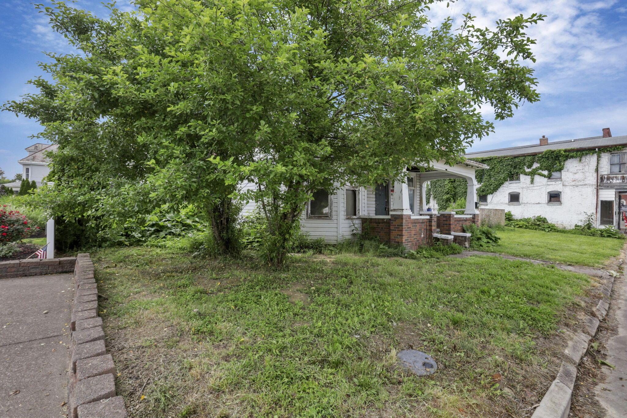 11 N Main Street, Roseville, Ohio image 8