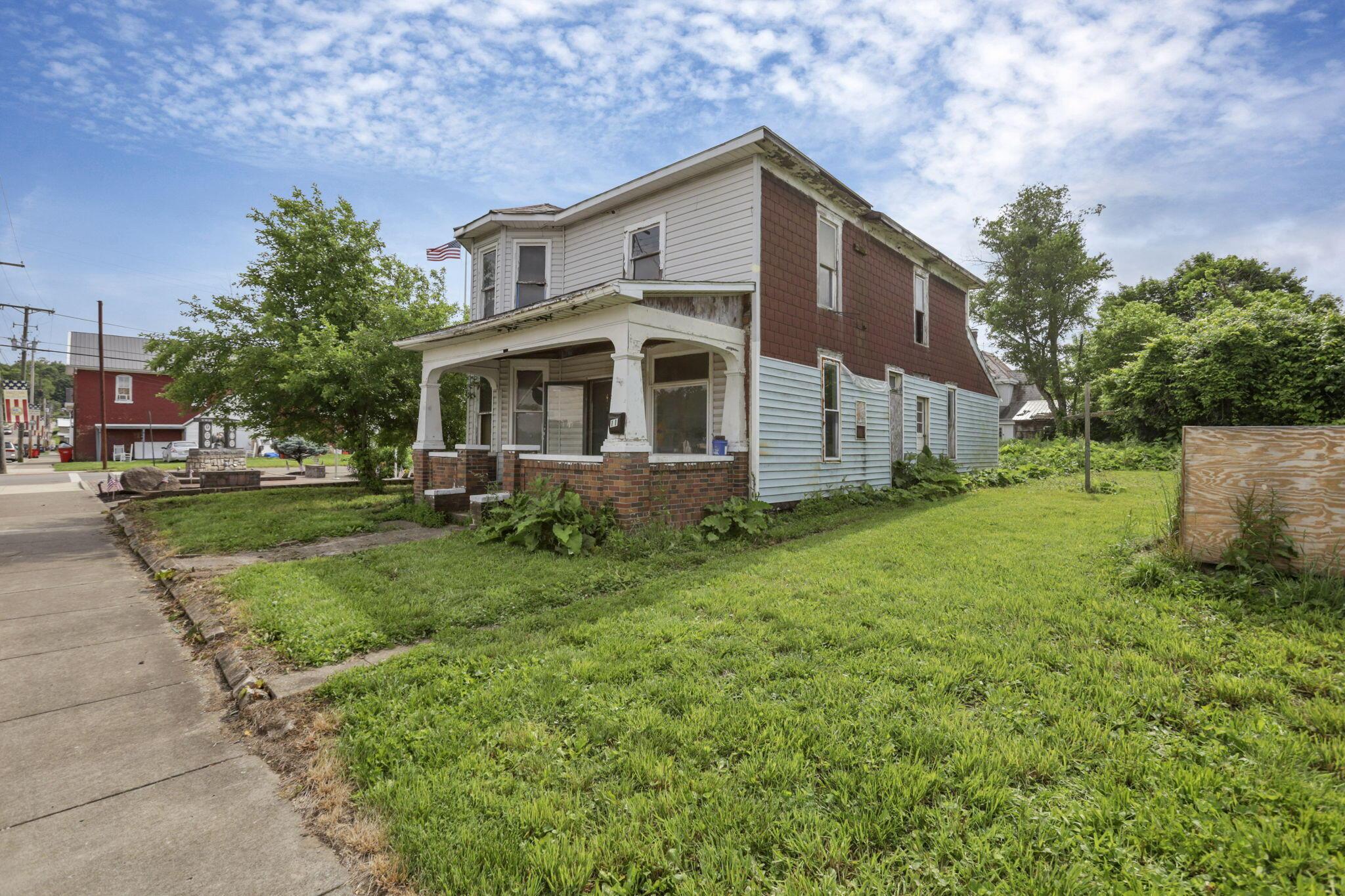 11 N Main Street, Roseville, Ohio image 5