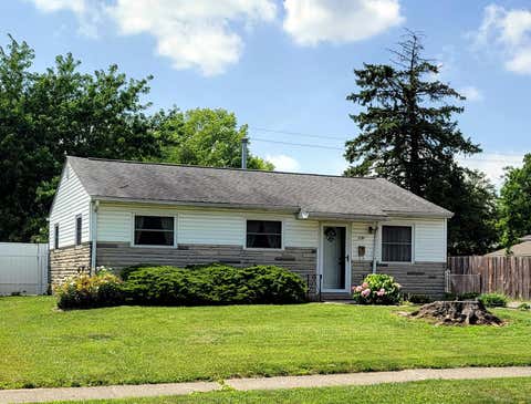 Photo of 137 Redmond Road, Columbus, OH 43228 (MLS # 226024327)