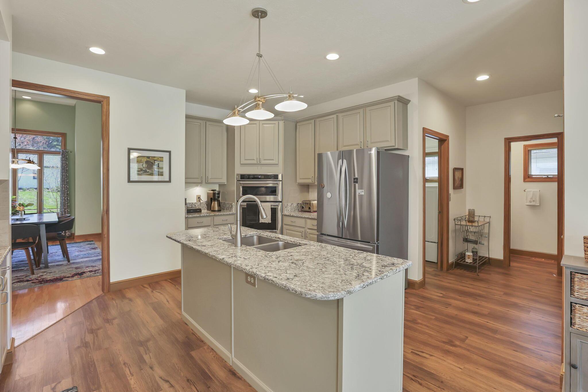665 Cherrington Road, Westerville, Ohio image 14