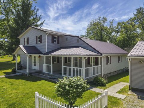 Photo of 13423 Cedar Road NE, Thornville, OH 43076 (MLS # 226018031)
