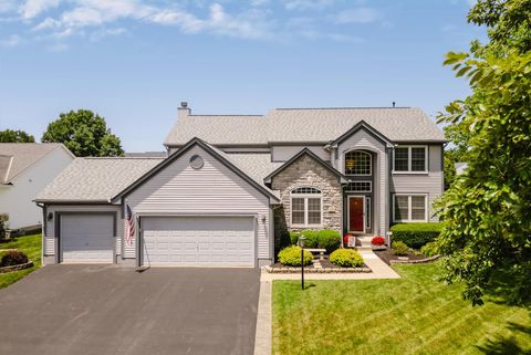 Photo of 1948 Mayflower Circle, Grove City, OH 43123 (MLS # 226025017)