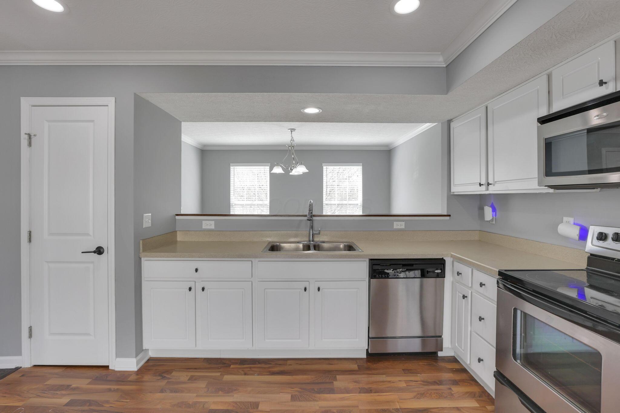 6244 Kingbird Drive, Columbus, Ohio image 16