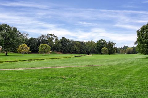 Tiny photo for 410 Fern Hill Drive, Granville, OH 43023 (MLS # 225044899)