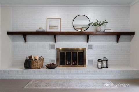 Tiny photo for 410 Fern Hill Drive, Granville, OH 43023 (MLS # 225044899)