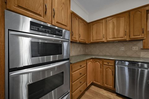 Tiny photo for 410 Fern Hill Drive, Granville, OH 43023 (MLS # 225044899)