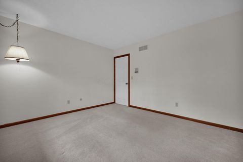 Tiny photo for 410 Fern Hill Drive, Granville, OH 43023 (MLS # 225044899)