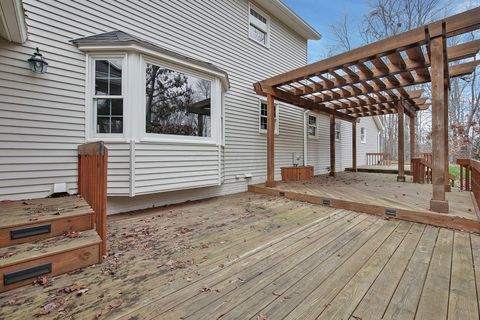 Tiny photo for 410 Fern Hill Drive, Granville, OH 43023 (MLS # 225044899)