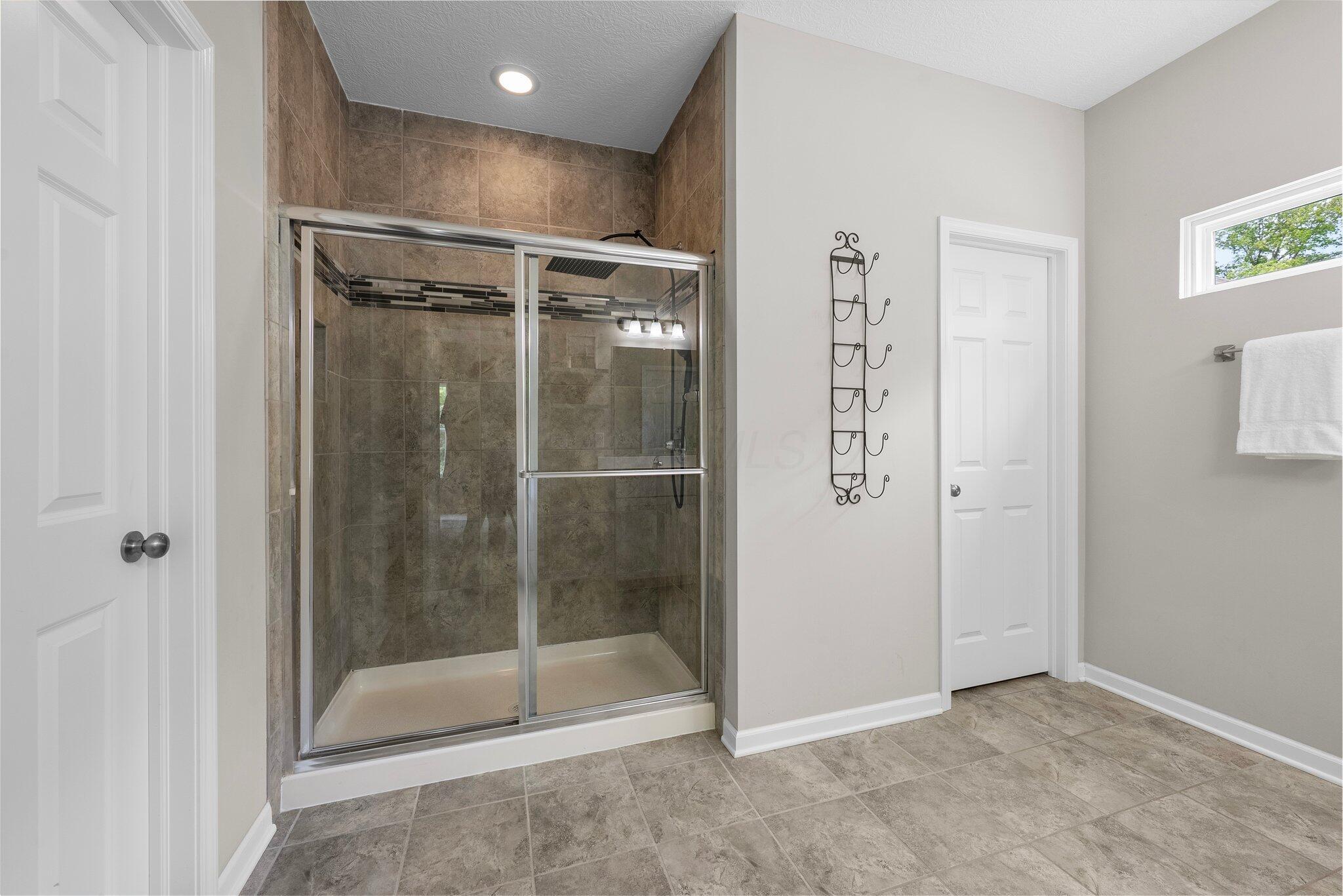 9375 Greystone Court, Plain City, Ohio image 26