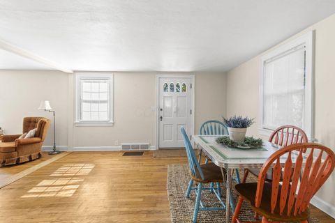Tiny photo for 109 Riley Street, Mount Vernon, OH 43050 (MLS # 225039566)