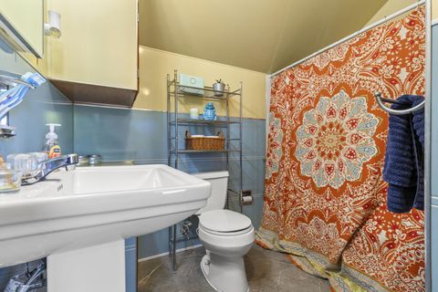 Tiny photo for 109 Riley Street, Mount Vernon, OH 43050 (MLS # 225039566)