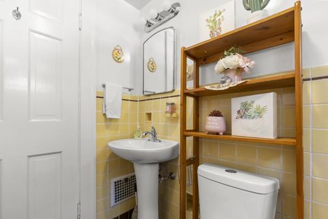Tiny photo for 109 Riley Street, Mount Vernon, OH 43050 (MLS # 225039566)