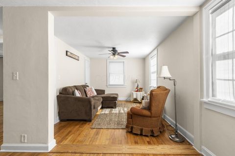 Tiny photo for 109 Riley Street, Mount Vernon, OH 43050 (MLS # 225039566)