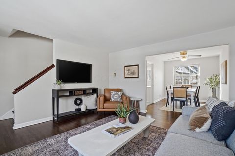 Tiny photo for 1785 Northwest Court D #D, Columbus, OH 43212 (MLS # 226003242)