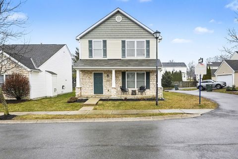 Photo of 9335 Polaris Green Drive, Columbus, OH 43240 (MLS # 226006239)