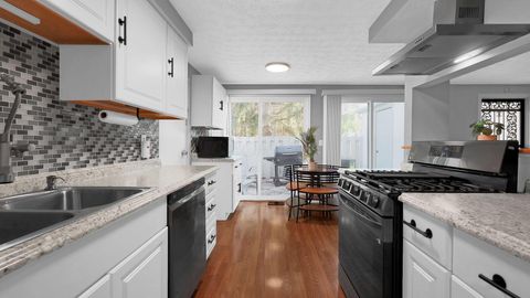 Tiny photo for 2509 Burgandy Lane, Columbus, OH 43232 (MLS # 225042056)