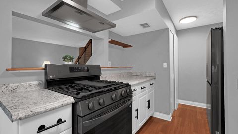 Tiny photo for 2509 Burgandy Lane, Columbus, OH 43232 (MLS # 225042056)