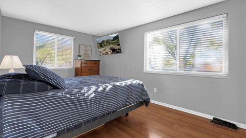 Tiny photo for 2509 Burgandy Lane, Columbus, OH 43232 (MLS # 225042056)