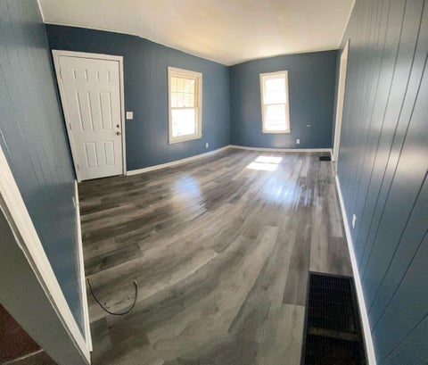 Tiny photo for 2237 Grasmere Avenue, Columbus, OH 43211 (MLS # 226039856)