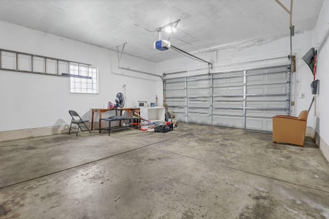 Tiny photo for 1546 Sandalwood Place, Columbus, OH 43229 (MLS # 226022937)