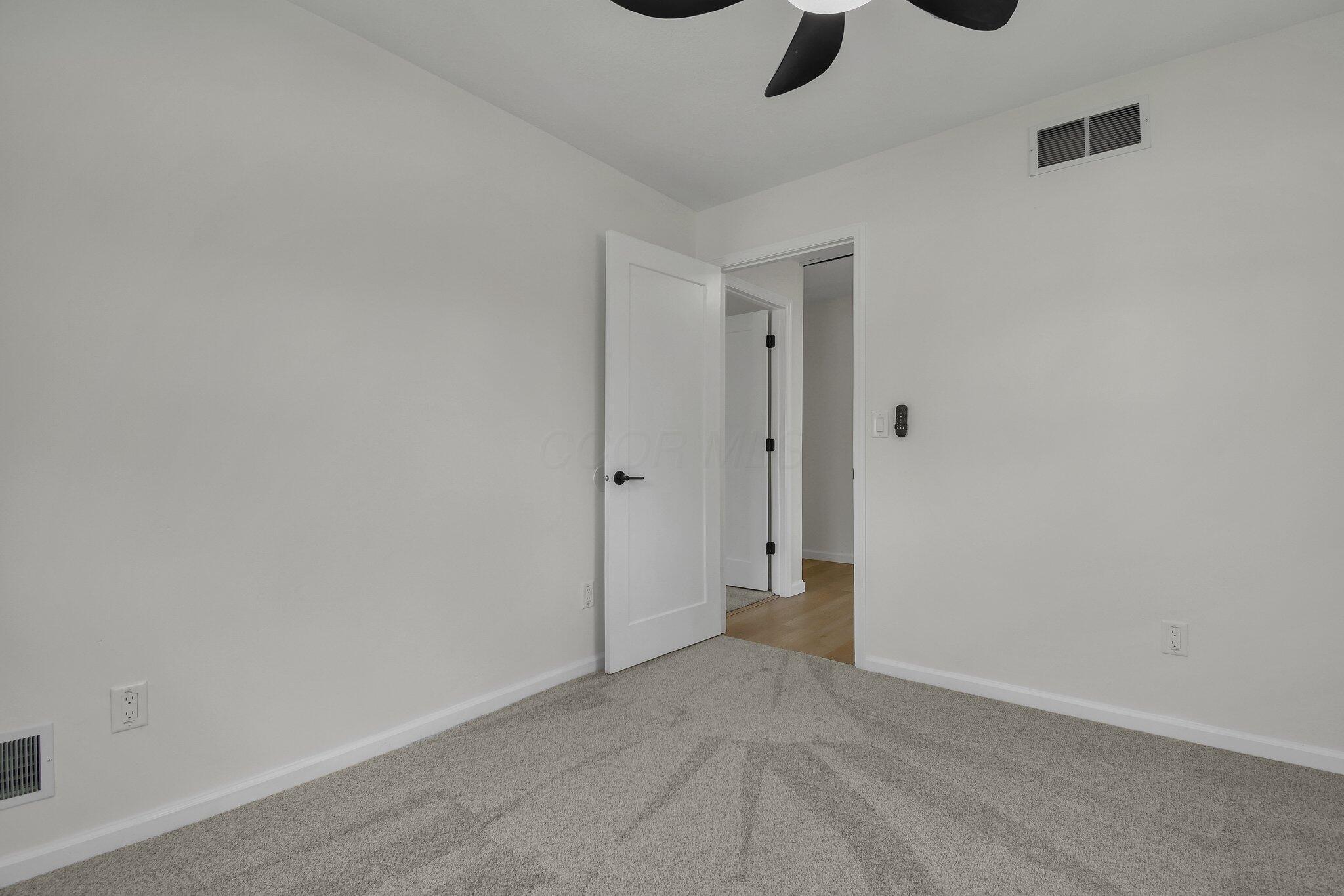 3011 Schell Drive, Marion, Ohio image 35